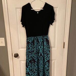 2-Maxidresses- 1-turquoise & black, 2-Navy & Orange-multicolor